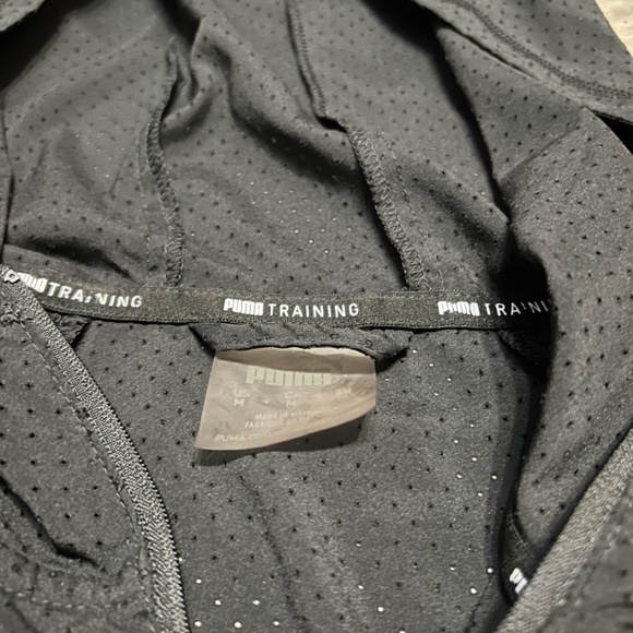 Puma Women's Training Sweater Cropped Black Medium - Picture 4 of 8